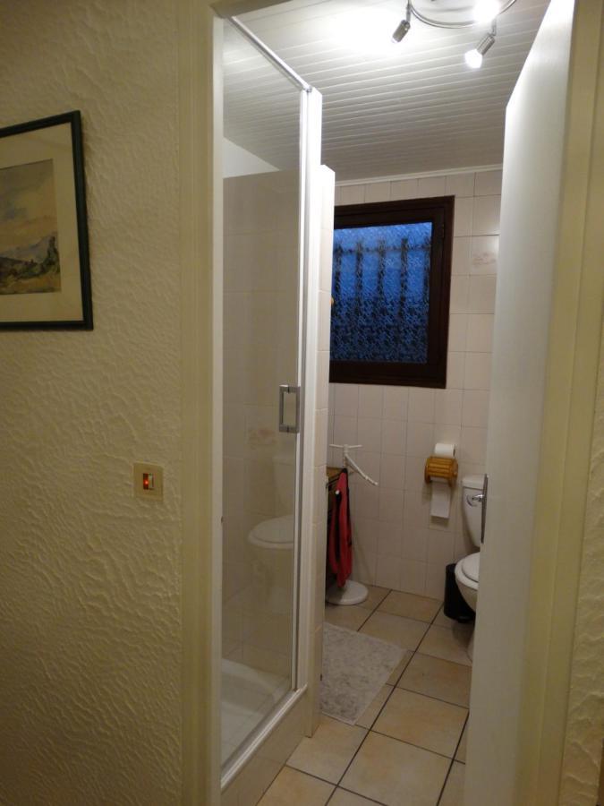 ユジーヌ Chez Laurette Et Louis Bed & Breakfast エクステリア 写真